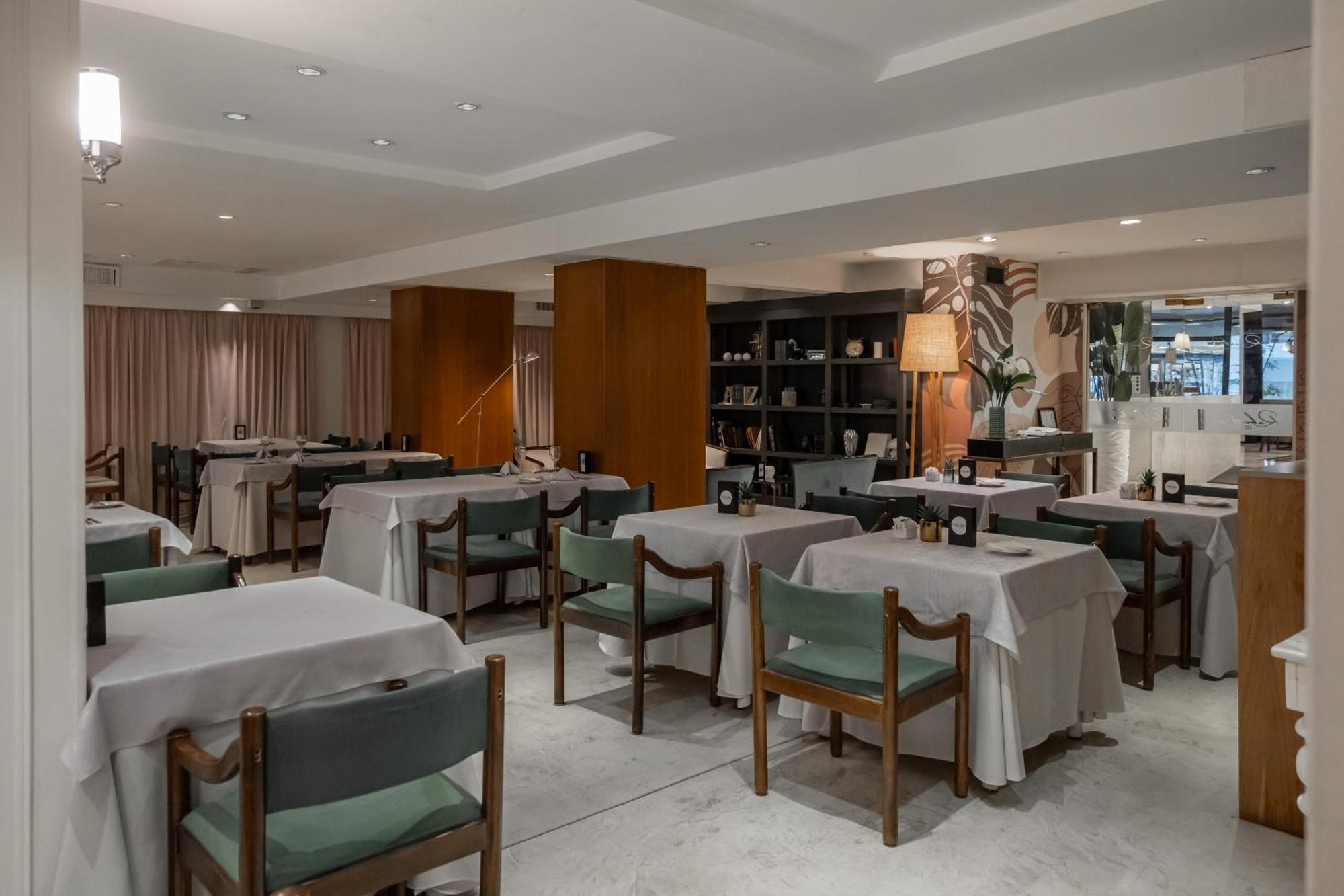 Feir'S Park Hotel & Rooftop Buenos Aires Exterior photo Restaurant